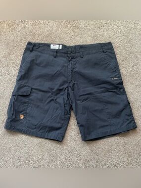 Fjallraven Karl Trousers Shorts Mens Size 41”-42” Dark Grey G-1000 Cargo Hiking